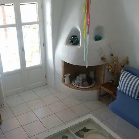 Paradosiaki Mezoneta * Kostos